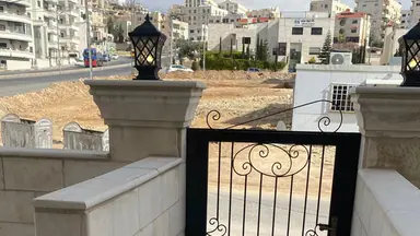 شقة في محافظة العاصمة- شمال عمان-ياجوز- شفا بدران- كوم - 78,000 دأ - صورة NaN